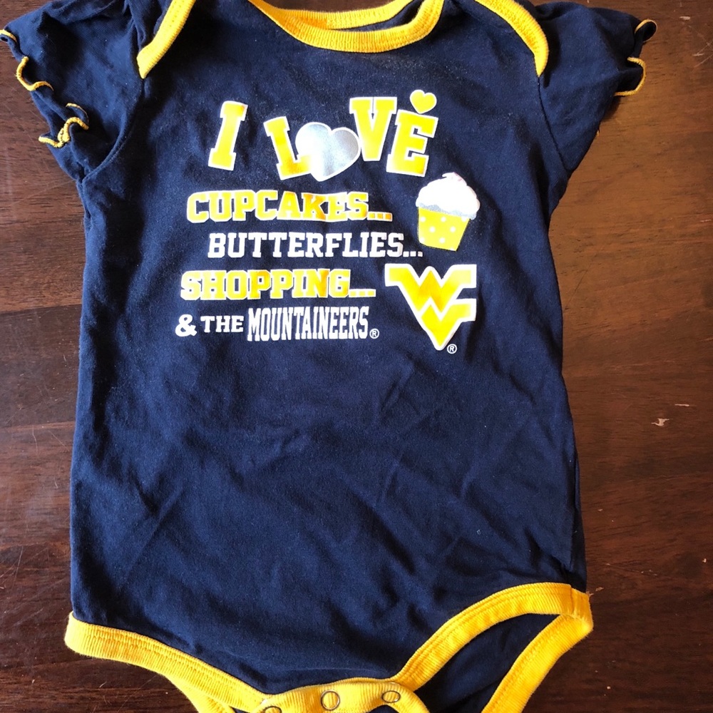 WV onesie size 18 months